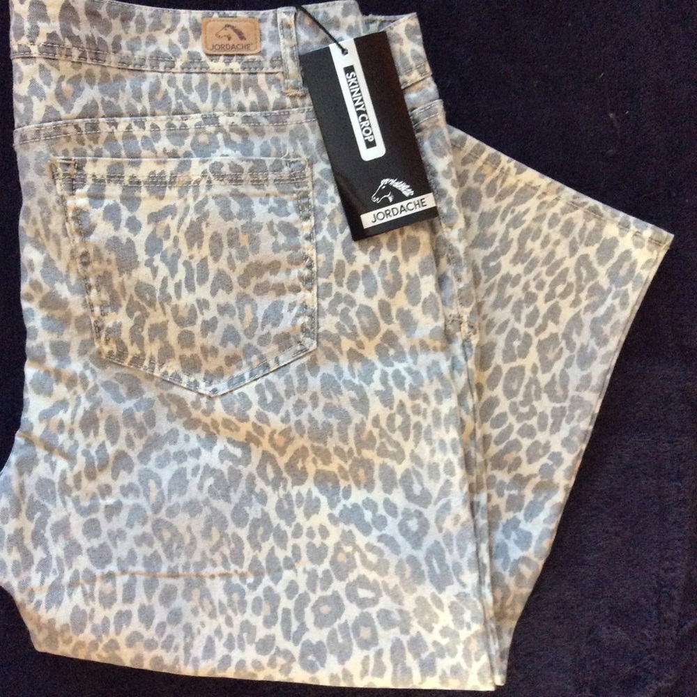 Jordache Skinny Crop size 18 Ladies